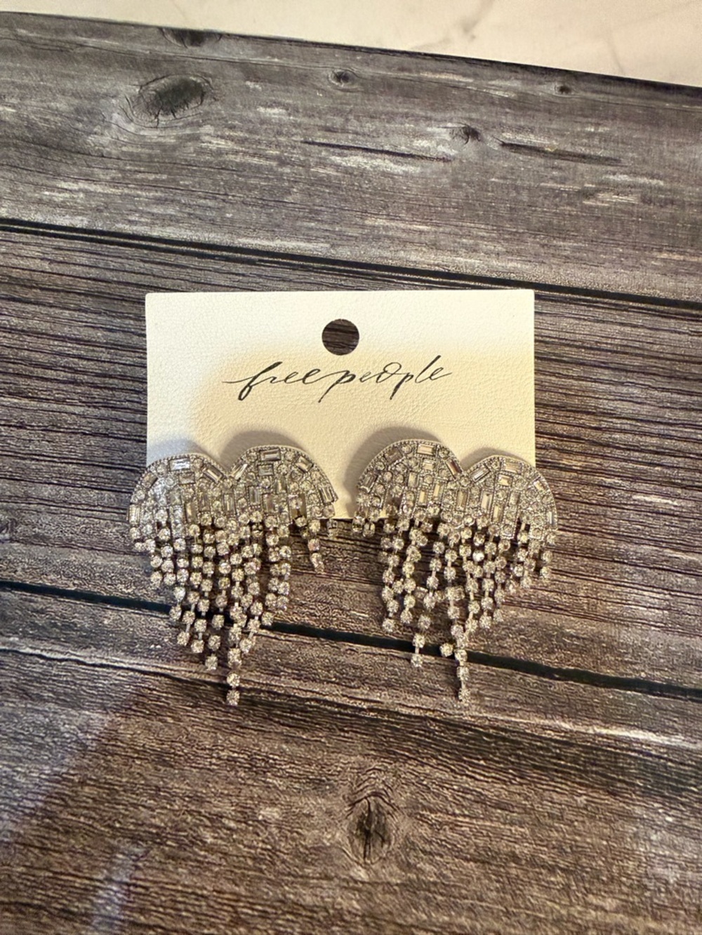 Free People NWT Hearts on Fire Silver
Dangle Drop Heart Earrings Sparkle